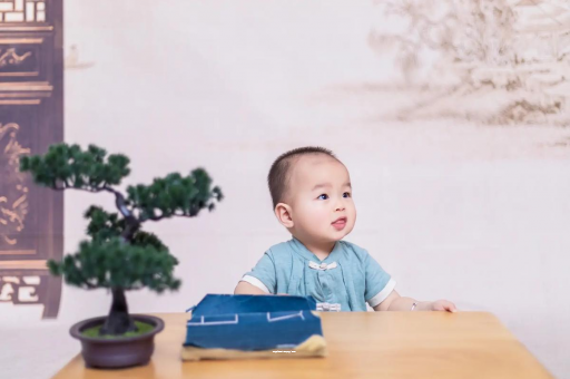 贵阳怀孕为啥肚子会长毛